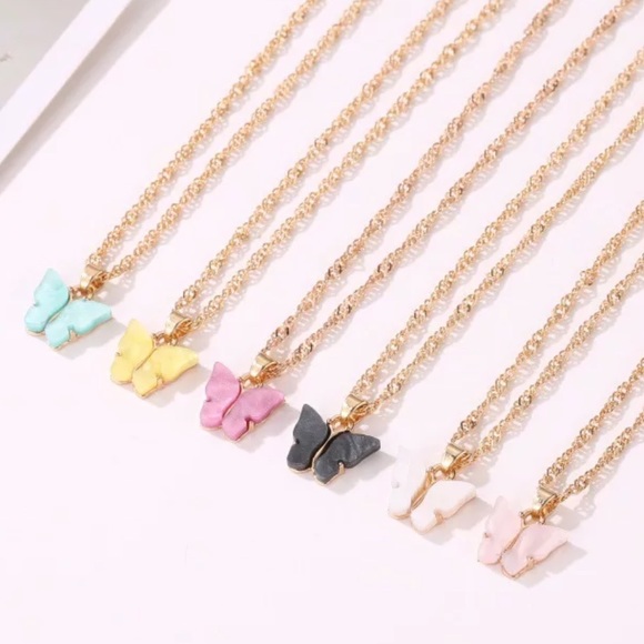 2/$10 RESTOCKED! Butterfly Gem Necklace Korean Trend Cute Summer Boho - Picture 1 of 8
